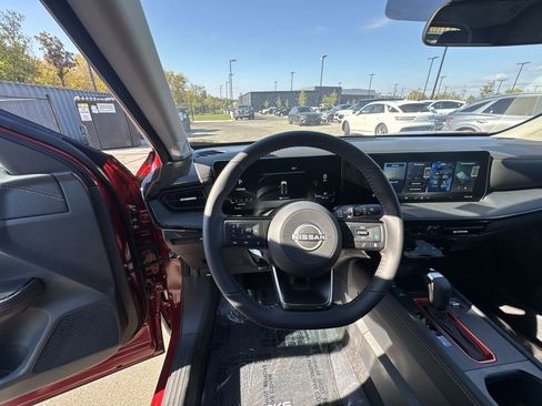 New 2026 Nissan Kicks SR w/ Cold Weather Package AWD/4WD image 14