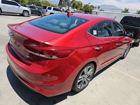 Used 2017 Hyundai Elantra Limited w/ Limited Ultimate Package 05 FWD image 3