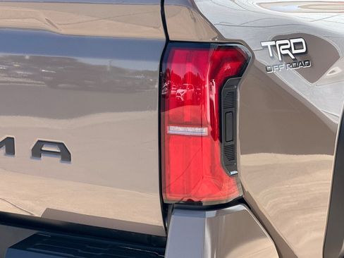 New 2026 Toyota Tacoma TRD Off-Road AWD/4WD image 30