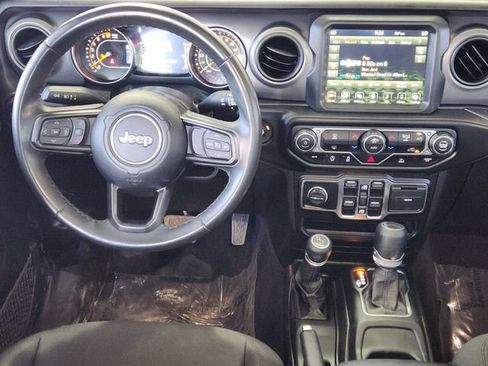 Used 2022 Jeep Gladiator Sport AWD/4WD image 26