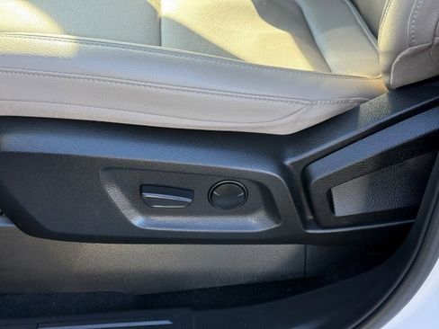 Used 2023 Ford Ranger Lariat w/ Trailer Tow Package image 14