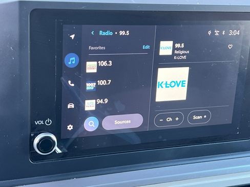 Used 2024 Toyota Tacoma TRD Off-Road image 14