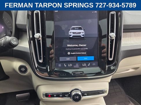 Certified 2024 Volvo XC40 B5 Plus w/ Protection Package Premier AWD/4WD image 24