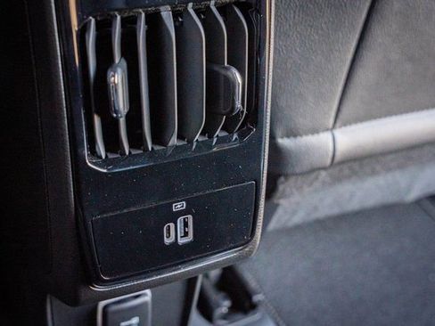 New 2025 Jeep Compass Limited w/ Elite Group image 30