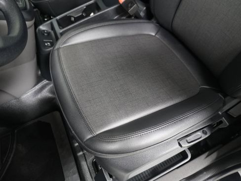 Used 2023 Ford Transit Connect XL image 10