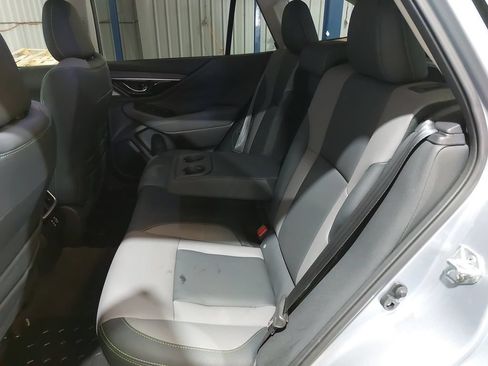 Used 2024 Subaru Outback Onyx Edition AWD/4WD image 15