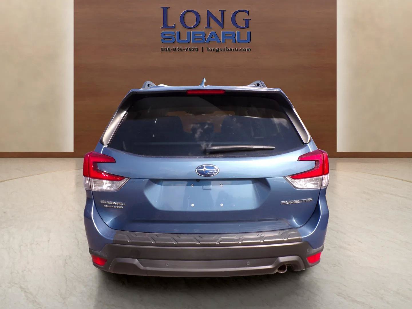 Used 2022 Subaru Forester Limited AWD/4WD image 3