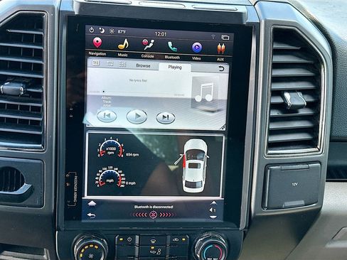 Used 2017 Ford F150 XLT image 15