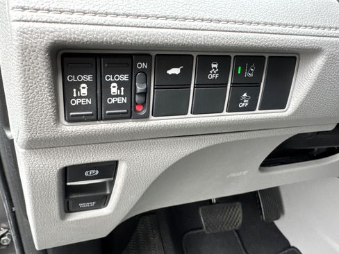 Used 2019 Honda Odyssey EX-L image 28