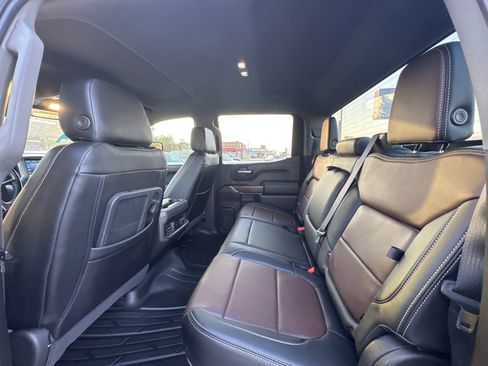 Used 2022 Chevrolet Silverado 1500 RST image 10