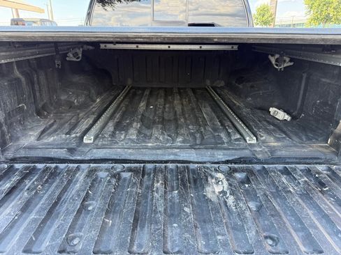 Used 2015 Nissan Frontier PRO-4X AWD/4WD image 10
