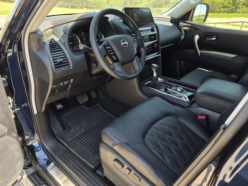 Used 2023 Nissan Armada Platinum w/ Captain's Chairs Package RWD image 13