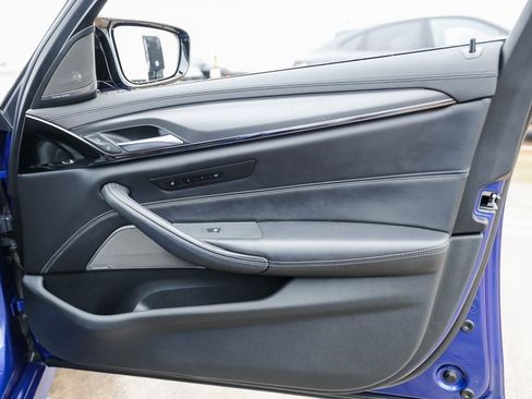 Used 2021 BMW M5 w/ Competition Package image 27