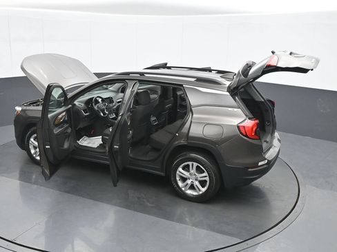 Used 2020 GMC Terrain SLE w/ Driver Convenience Package AWD/4WD image 38