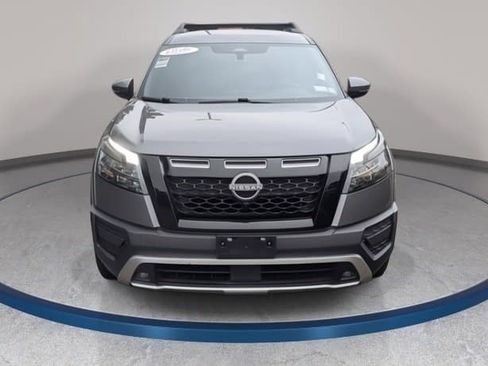 Used 2024 Nissan Pathfinder Rock Creek image 2
