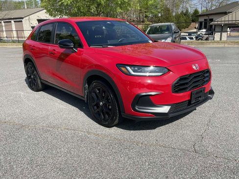 Used 2024 Honda HR-V Sport image 7