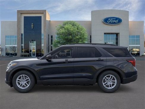 New 2026 Ford Explorer Active image 3