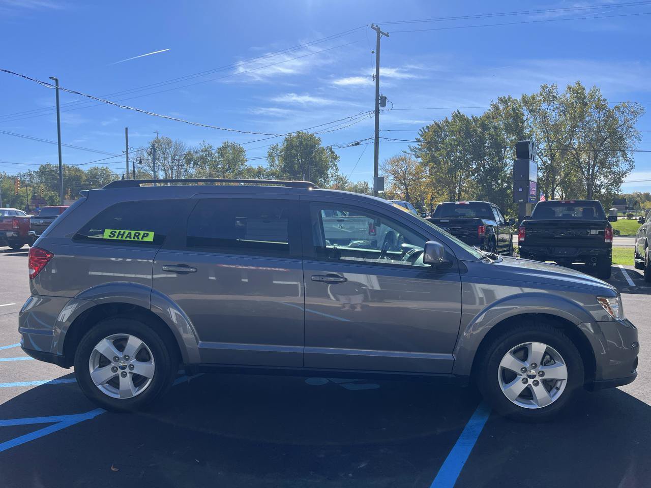 Used 2013 Dodge Journey SXT w/ Flexible Seating Group FWD image 4