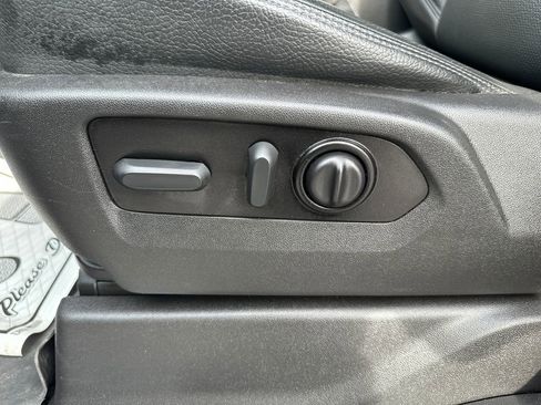 Used 2022 GMC Sierra 1500 Denali w/ Denali Premium Package image 22
