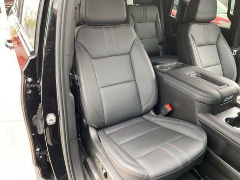 Used 2023 Chevrolet Tahoe RST w/ RST Performance Edition AWD/4WD image 38