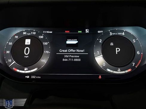 Used 2023 Land Rover Range Rover SV image 38