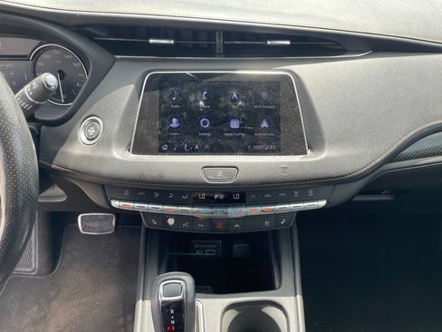 Used 2019 Cadillac XT4 Sport FWD image 22