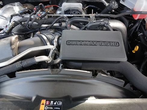 Used 2025 Chevrolet Silverado 3500 High Country w/ Technology Package AWD/4WD image 77