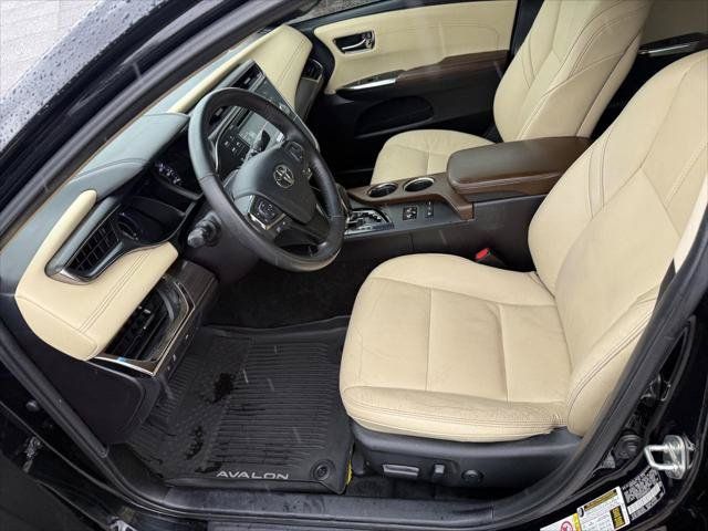 Certified 2017 Toyota Avalon XLE Plus w/ All Weather Liner Package FWD image 13