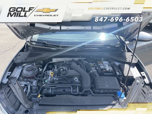 Used 2024 Volkswagen Jetta SE FWD image 10