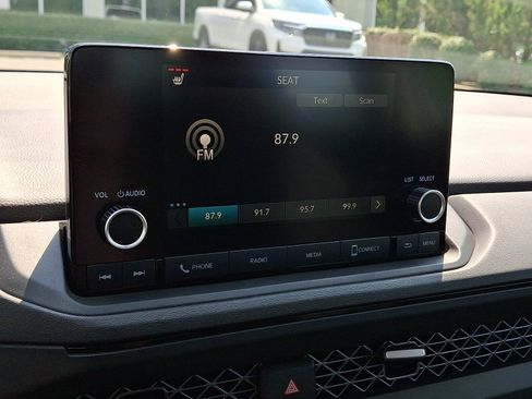 Used 2024 Honda Accord EX image 17