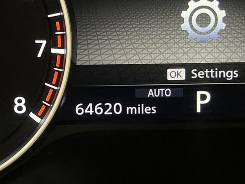 Used 2022 Nissan Pathfinder SL image 6