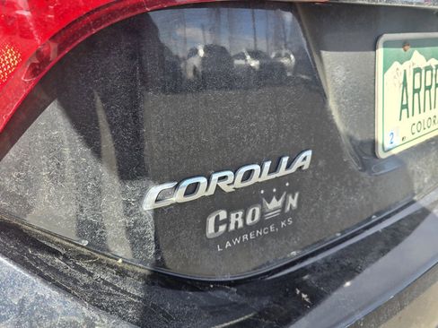 Used 2019 Toyota Corolla SE w/ Carpet Mat Package (TMS) image 10