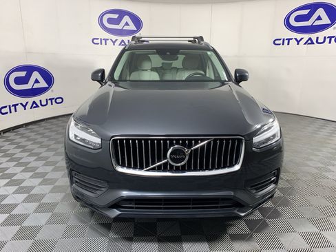 Used 2021 Volvo XC90 T5 Momentum w/ Protection Package FWD image 9