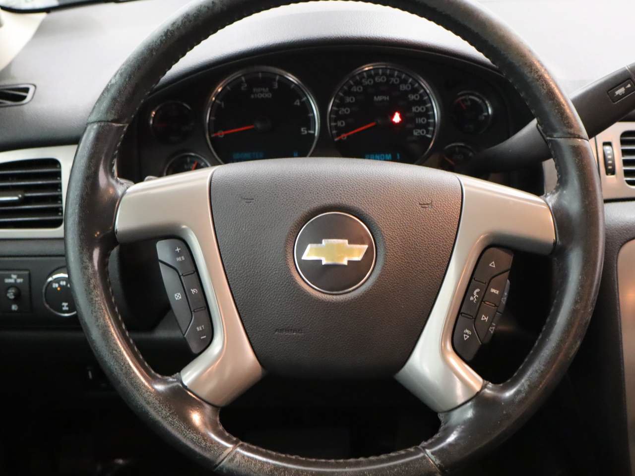 Used 2014 Chevrolet Silverado 3500 LTZ w/ LTZ Plus Package AWD/4WD image 15