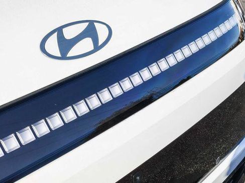New 2026 Hyundai Ioniq 9 Calligraphy AWD/4WD image 11