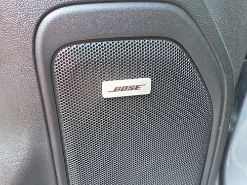 Used 2019 Chevrolet Silverado 1500 High Country w/ Technology Package image 15