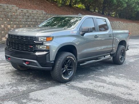 Used 2020 Chevrolet Silverado 1500 Custom Trail Boss w/ Custom Convenience Package AWD/4WD image 2