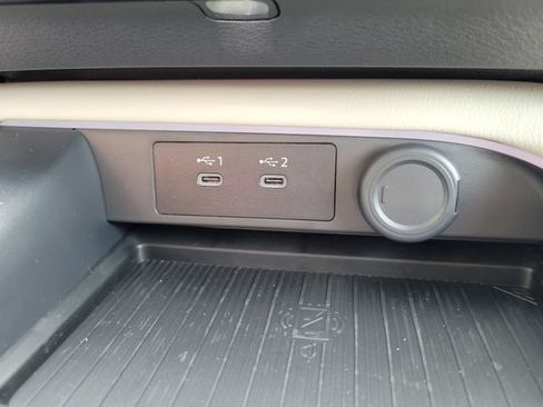 New 2026 Nissan Sentra SL w/ Floor Mat Package FWD image 28
