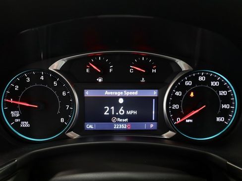 Used 2022 Chevrolet Equinox RS w/ Infotainment Package image 29