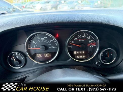 Used 2016 Jeep Wrangler Unlimited Rubicon image 27