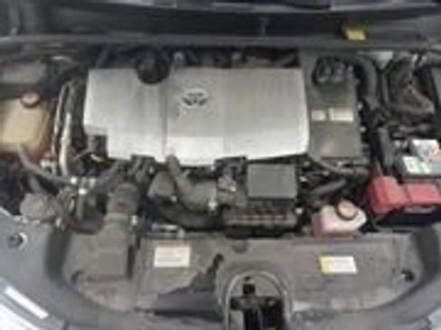 Used 2016 Toyota Prius Four w/ Advanced Technology Package image 41