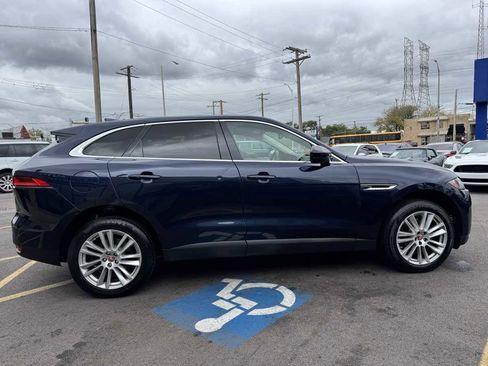 Used 2017 Jaguar F-PACE Prestige image 4