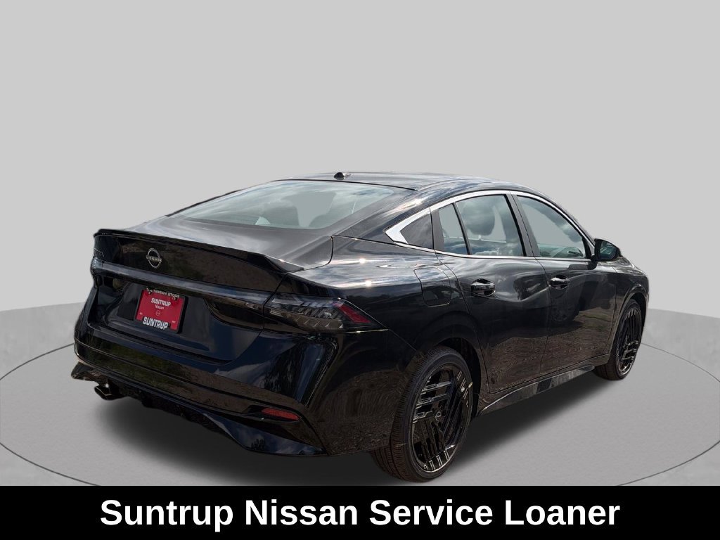 Used 2027 Nissan Sentra SR w/ Floor Mat Package FWD image 6