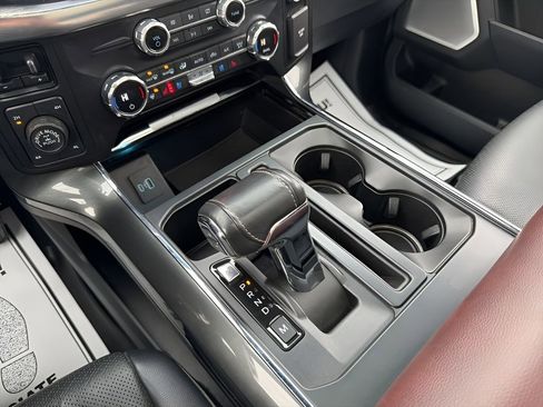 Used 2021 Ford F150 Lariat w/ Equipment Group 502A High image 29