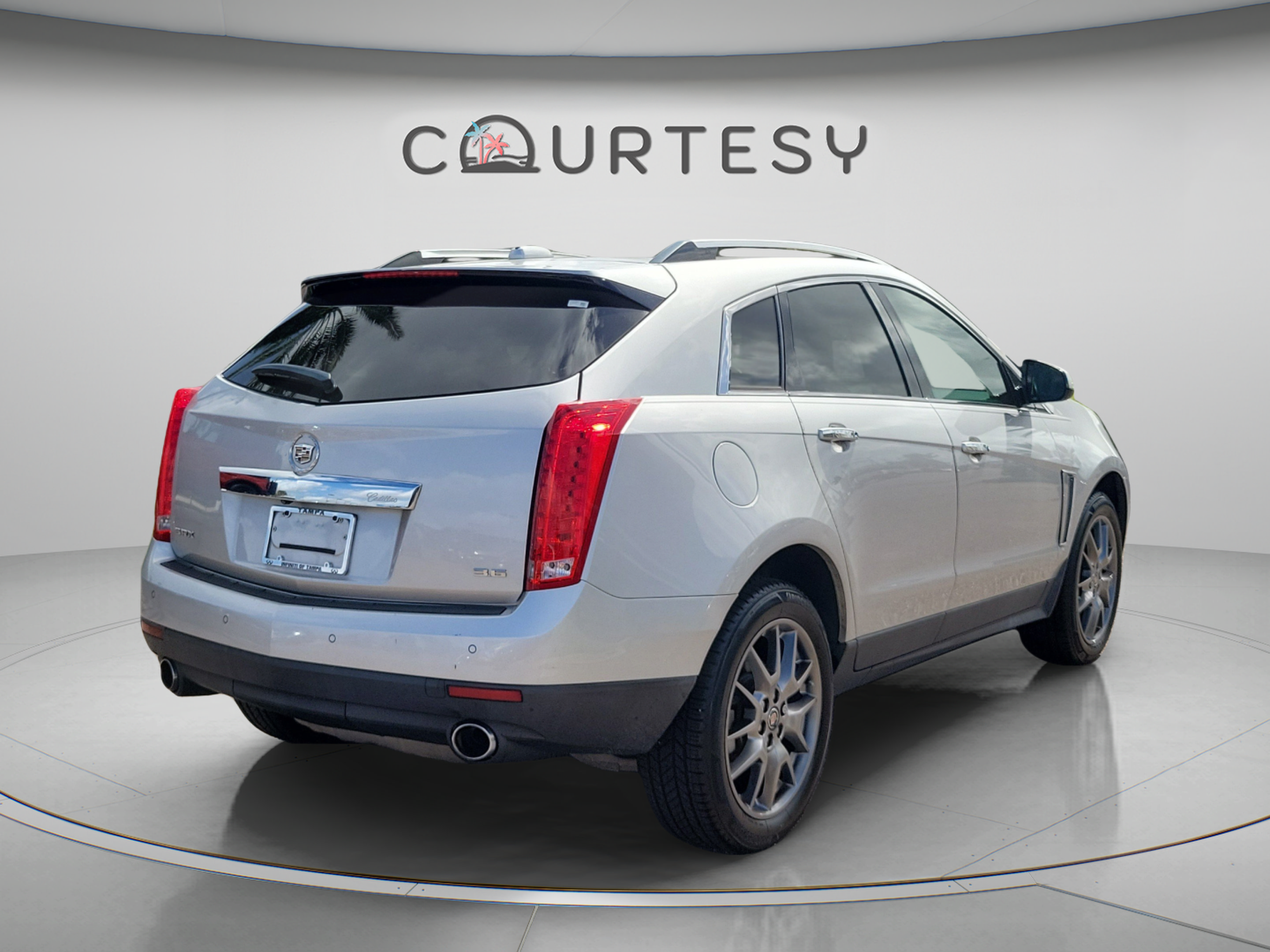 Used 2016 Cadillac SRX Performance w/ Driver Awareness Package FWD image 5