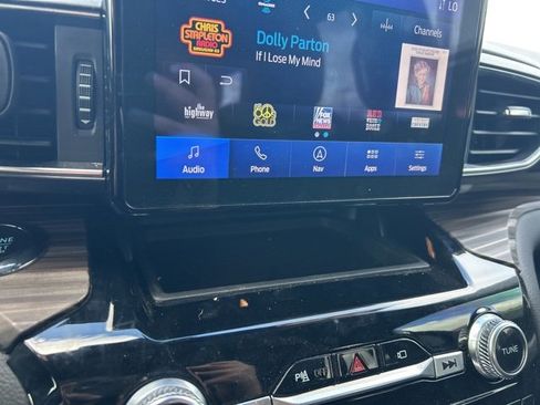 Used 2023 Ford Explorer Limited w/ Equipment Group 301A image 26