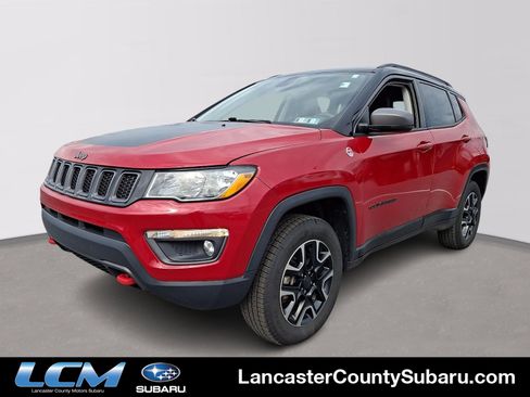 Used 2020 Jeep Compass Trailhawk AWD/4WD image 1