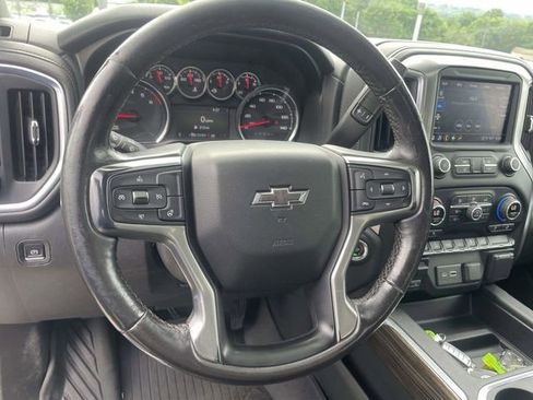 Used 2021 Chevrolet Silverado 1500 LT Trail Boss w/ Convenience Package II AWD/4WD image 21