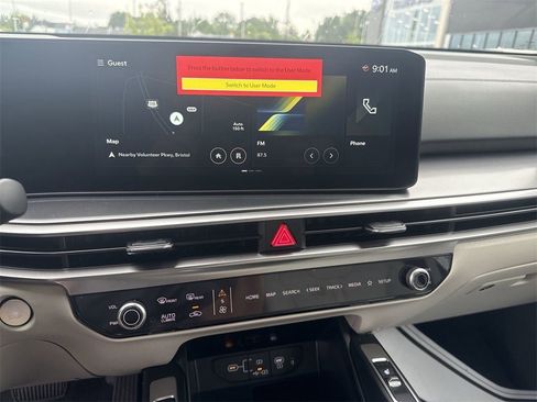 New 2025 Kia Sorento S image 12