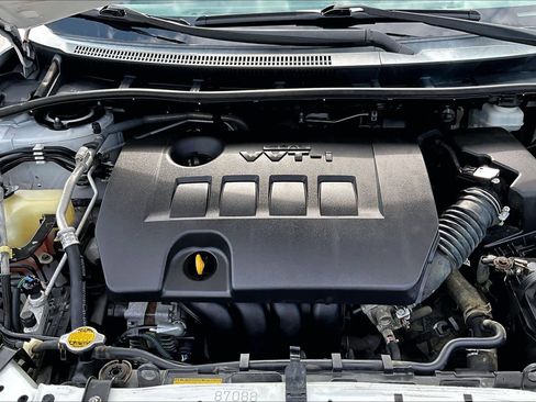 Used 2012 Toyota Corolla LE FWD image 30